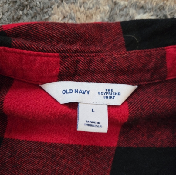 Old Navy The Boyfriend Shirt Red Black Plaid Flannel Button Down Button Up Large - Picture 3 of 3